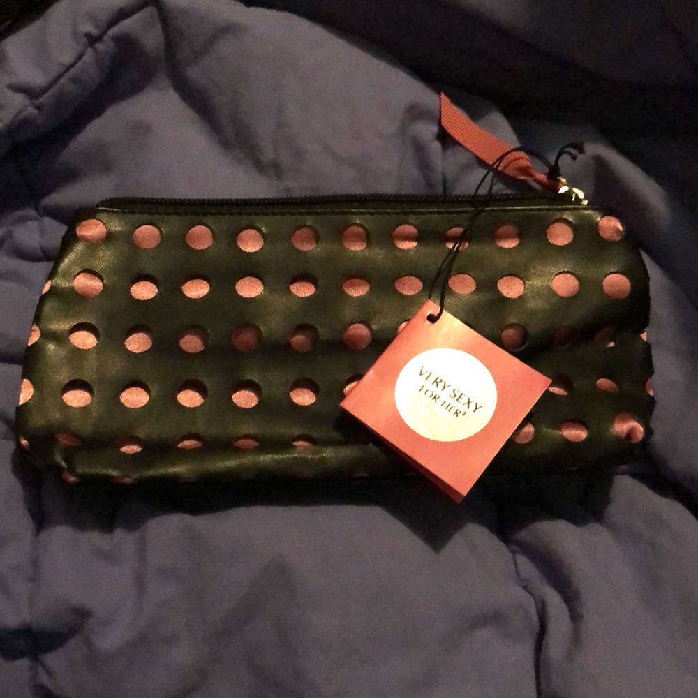 🆕Victoria’s Secret purse x 2🆕
